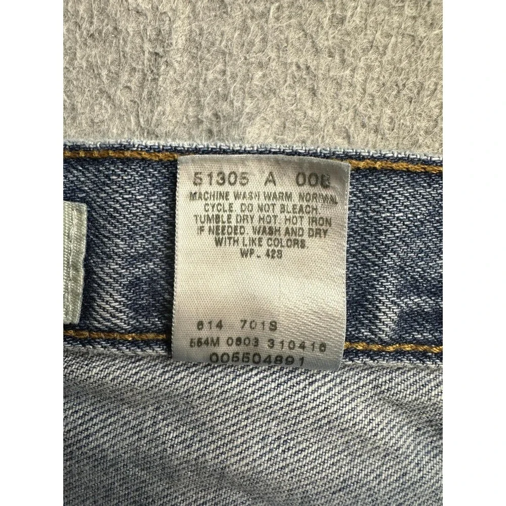 Vintage Levi's 550 Jeans Men 36x28 Relaxed Fit Light Wash Blue Denim Made in USA